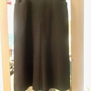 Elegant Black Women's Skirt